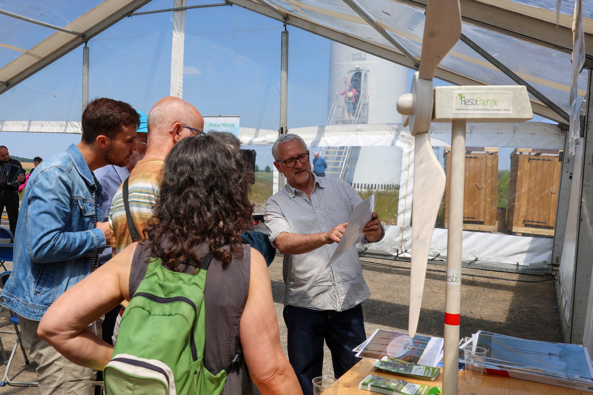 inauguration-eolienne-boneffe-10